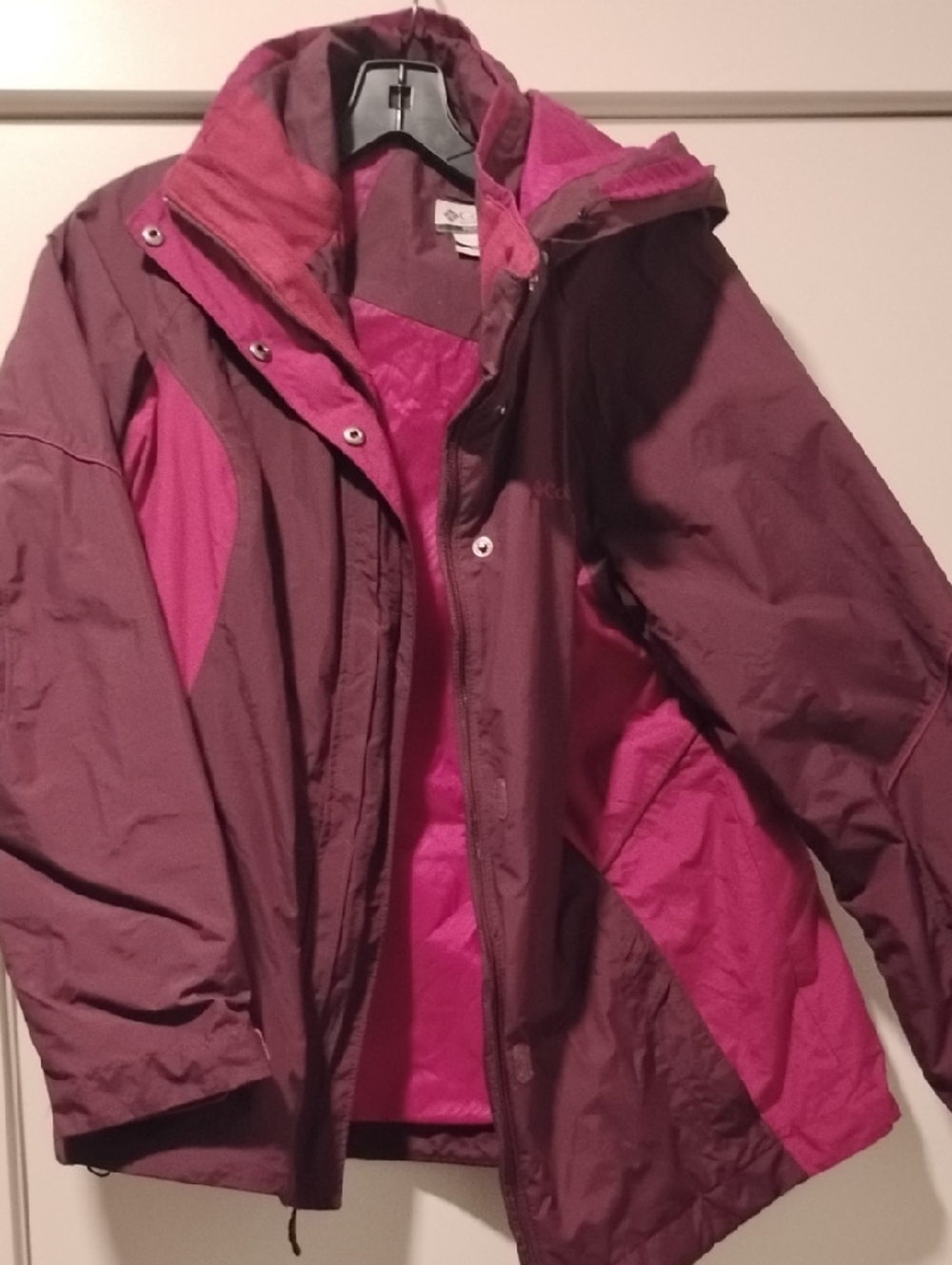 Columbia Women's Plum and Magenta Ski Jacket with Hood